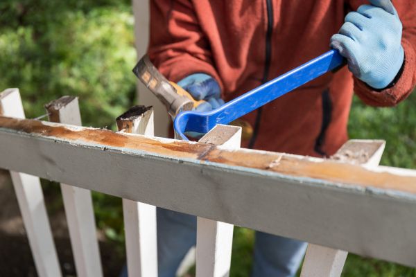 Deck Railing Replacement in Midlothian