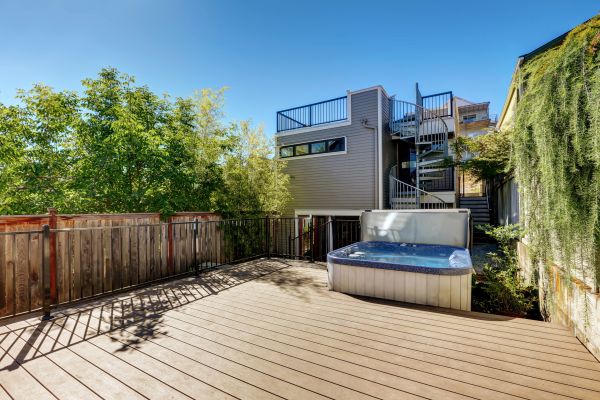 Hot Tub Deck Installation in Midlothian